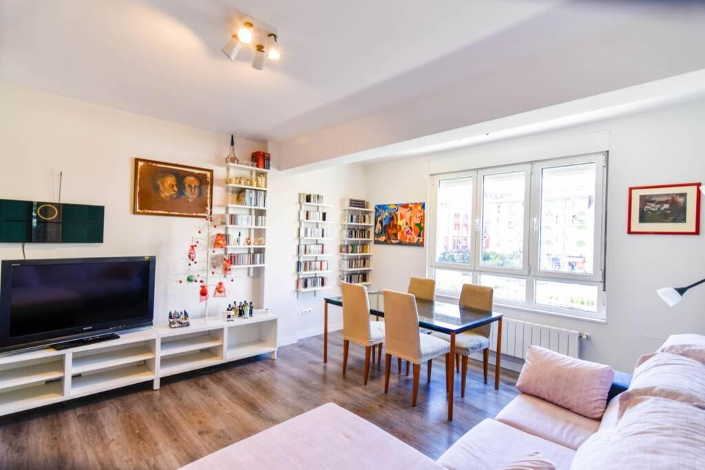 Comodo Apartamento En Puertochico, Cerca De Todo. Сантандер Экстерьер фото